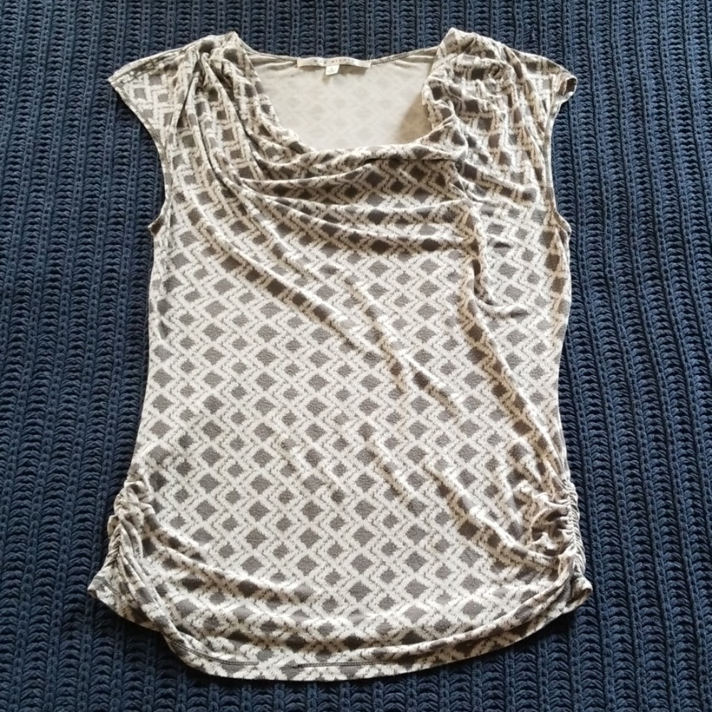 Max Studio Gray & White Cowl Neck Sleeveles Top